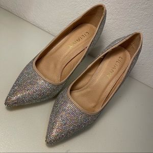 NWOT RHINESTONE BLING PUMPS